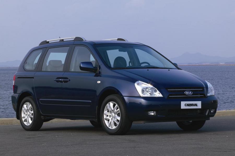  Kia Sedona 2006 года  (фото 42 из 50)